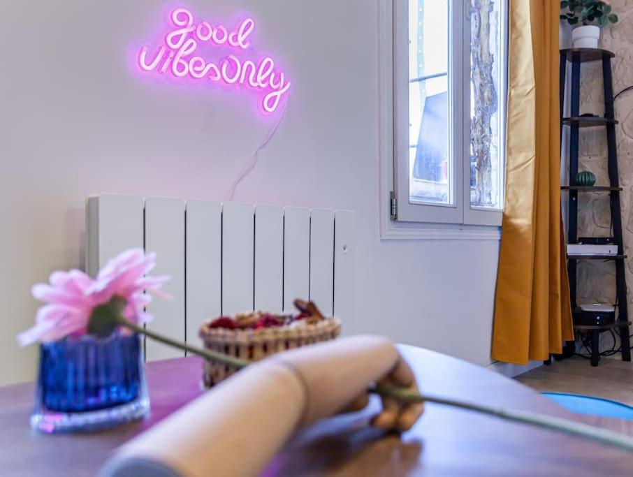 At Place Bastille Near Metro And Maris Modern Comfort In The Heart Of Parisian History * Paris