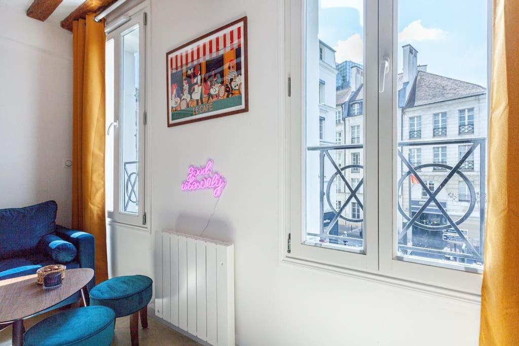 At Place Bastille Near Metro And Maris Modern Comfort In The Heart Of Parisian History