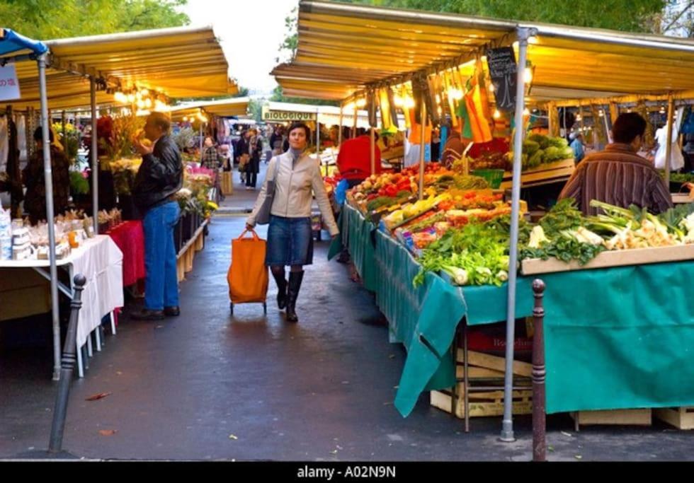 At Place Bastille Near Metro And Maris Modern Comfort In The Heart Of Parisian History Apartment